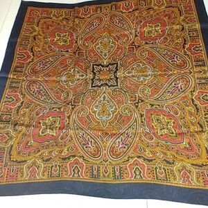 35 X 35 SILK  RED BLACK SCARF